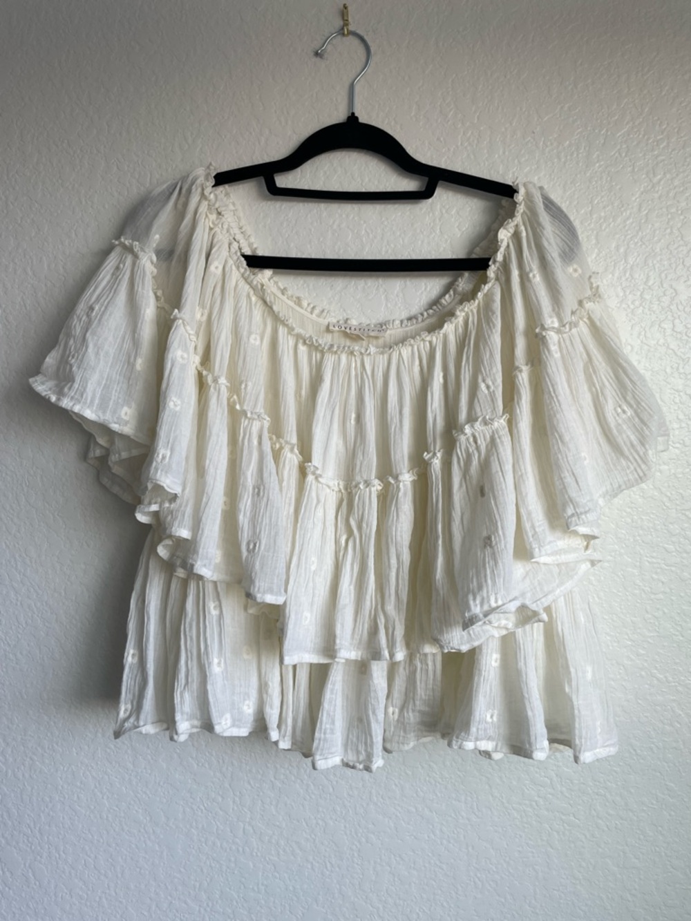LOVESTITCH Boho Cream Off-Shoulder Ruffle Peasant Blouse • Medium